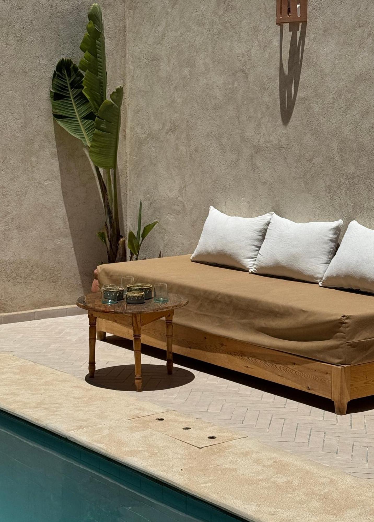 Malibu Surf House Homestay